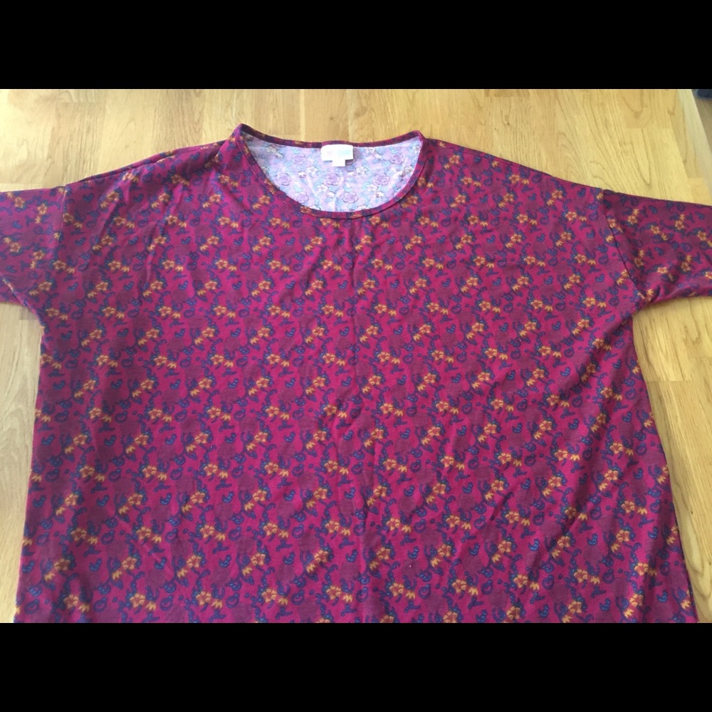 Large LuLaRoe Irma